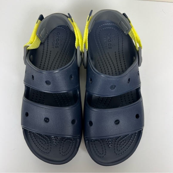Crocs | Unisex All Terrain Sandal Navy Yellow | 6 - Picture 4 of 9